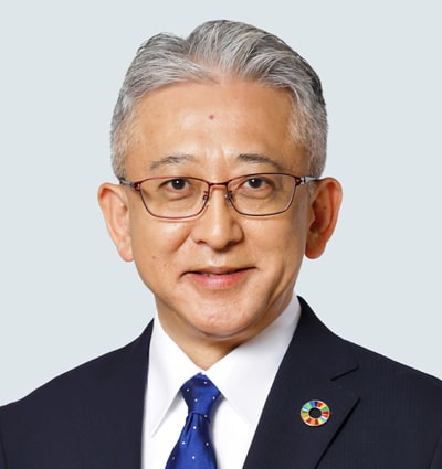 写真：取締役 常務執行役員 伊佐早 禎則