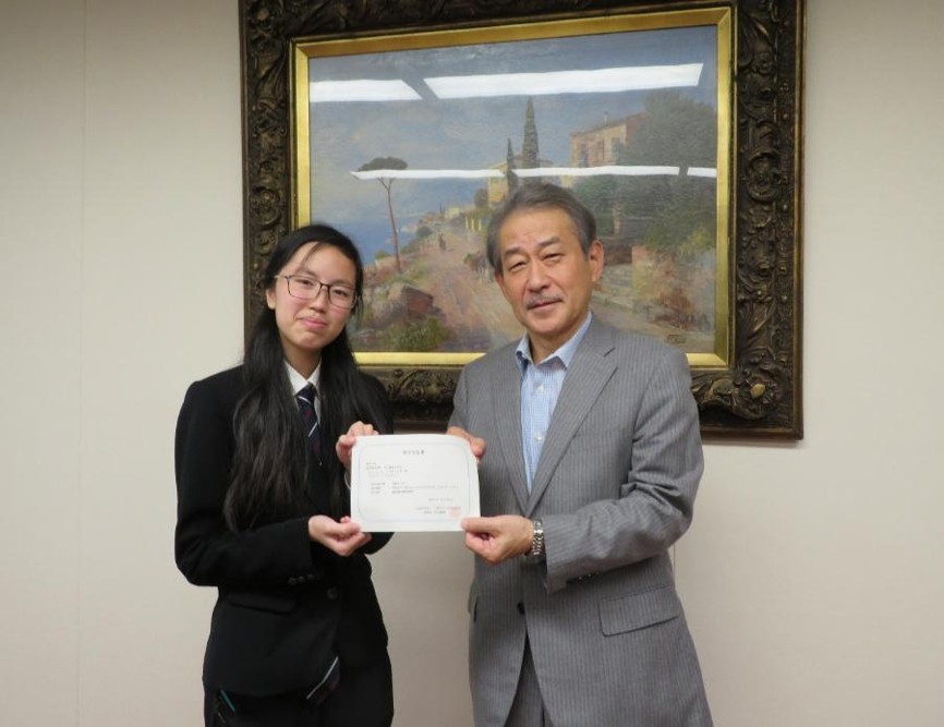 写真：2024年秋採用奨学生証書授与式の様子