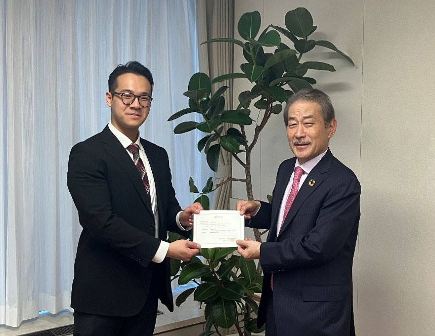 写真：2025年秋採用奨学生証書授与式の様子